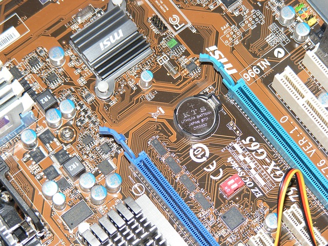 AH8691-24v转5v2A升压板_3v升压5v2a专用芯片
